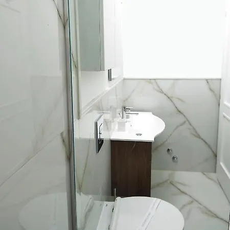 Art Box Apartment *
