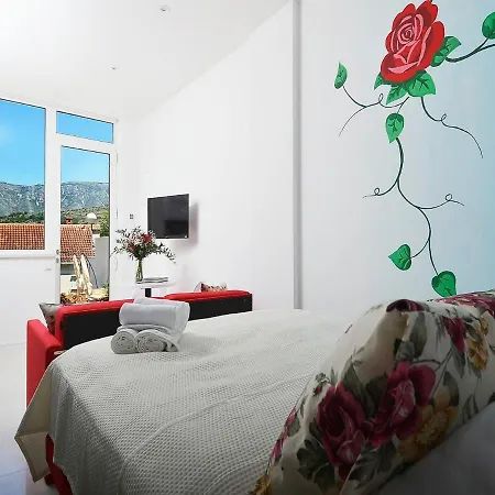 Art Box Apartment *